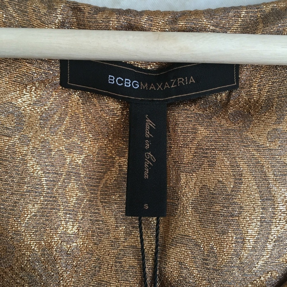 BCBGMAXAZRIA Size Small Gold Short Sleeve Woven Jacquard Blouse NWT - Picture 4 of 7